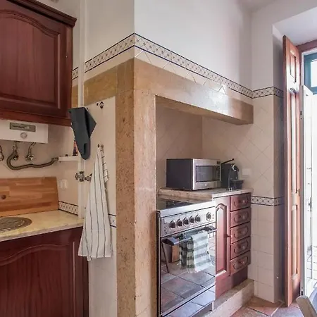 Apartment Gorgeous River View In Alfama