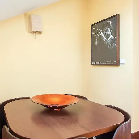 Gorgeous River View In Alfama Apartament