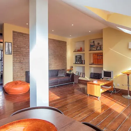 Gorgeous River View In Alfama Lissabon